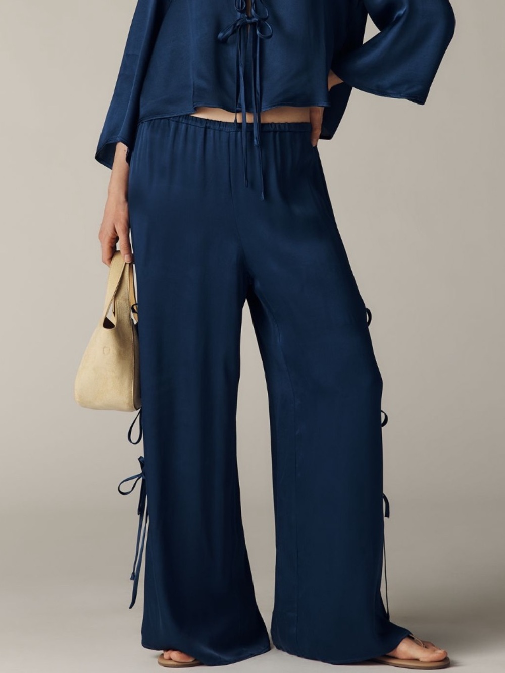 Maeve Anthropologie Silken Tie Wide Leg Pants size Large Navy Blue NWT